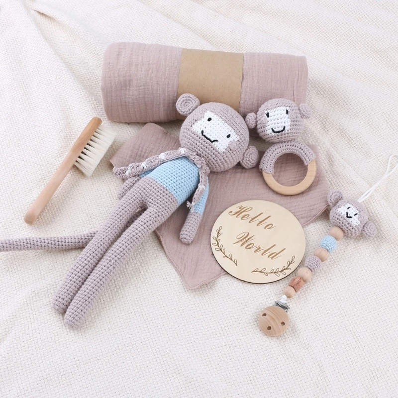 

Baby Shower Gift Box Set Pacifier Clip Crochet Toy Rattle Teether Blanket Bib Hairbrush Set Newborn Teething Gift 7Pcs