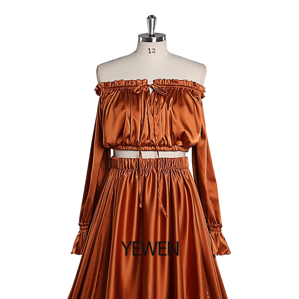 فستان حمل بوهيمي من الساتان بكتف مكشوف للتصوير الف...