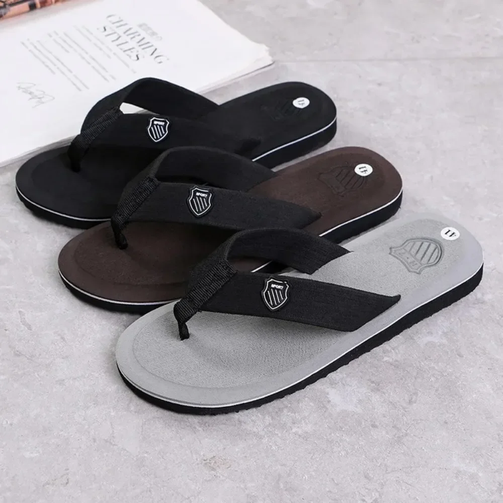 Men Flip Flops High Quality Brand Men's Slippers Hot Sale Beach Sandals Non-slip Fashion Hombre Casual House Slippers 슬리퍼