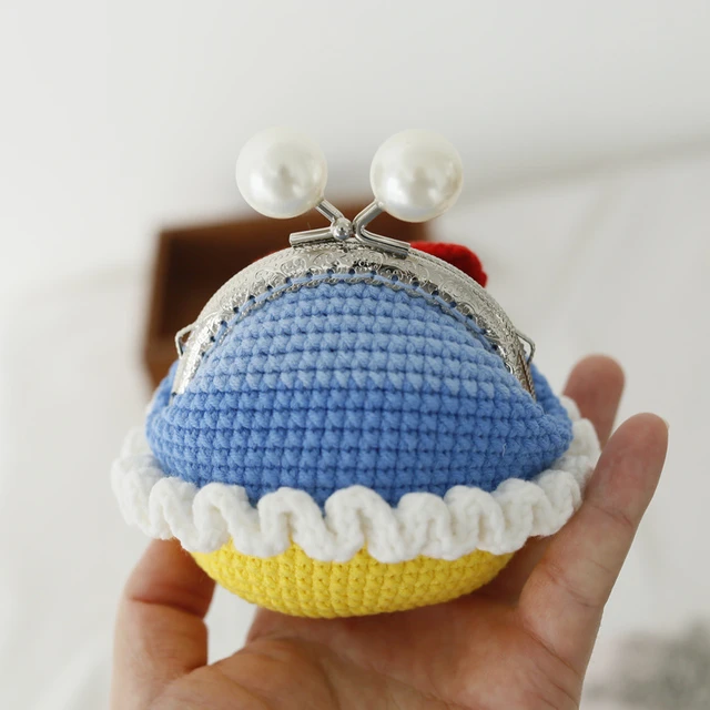 Crochet Amigurumi Keychain Mini Kiss Lock Coin Purse Pouch Key Chain Bag  Swing