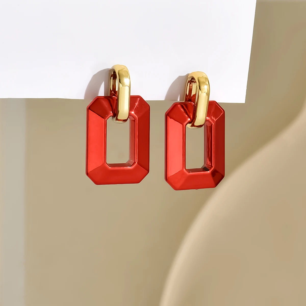 Vintage Geometric Metallic Color Acrylic Y2K Stud Earrings for Women Frost Spray Leather Fashion Earnail Style