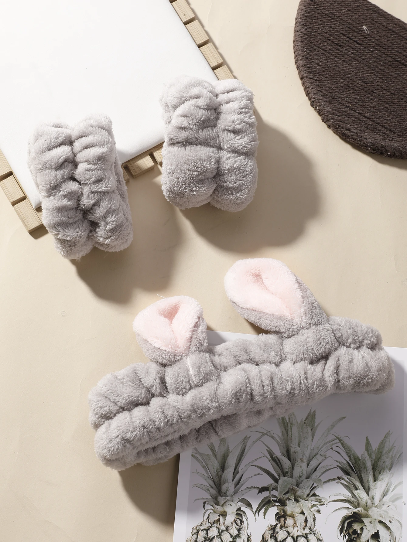 3Pcs Cute Rabbit Headband Girls Wide Spa Headband for Skincare Makeup Hair Band for Washing Face Hair Accessories for Women Gift