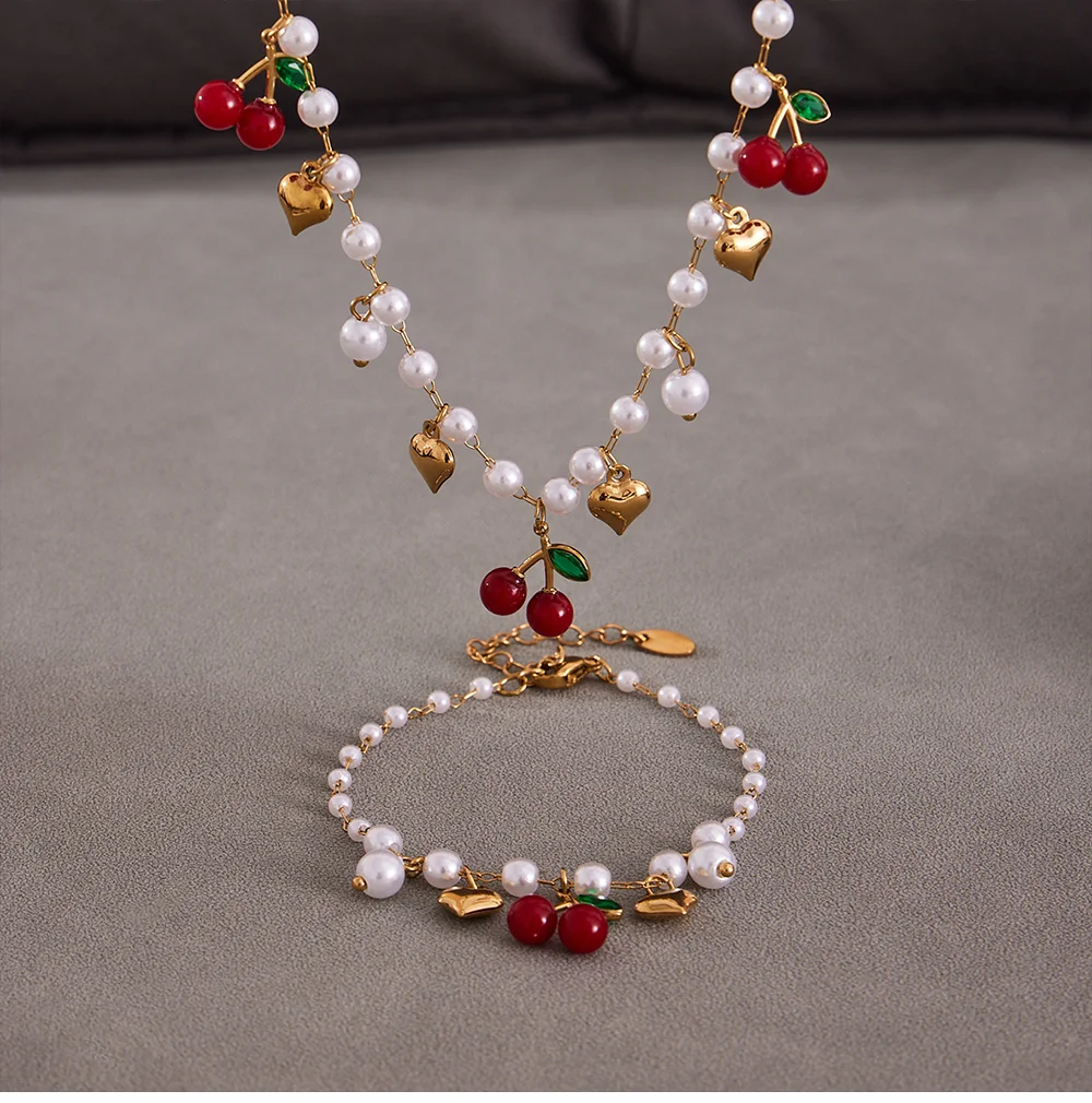 Rote Harz Kirsche Anhänger Halskette Halsband für Frauen 316 Edelstahl Imitation Perle Kette Herz Armband Luxus Schmuck Set – Detail 10
