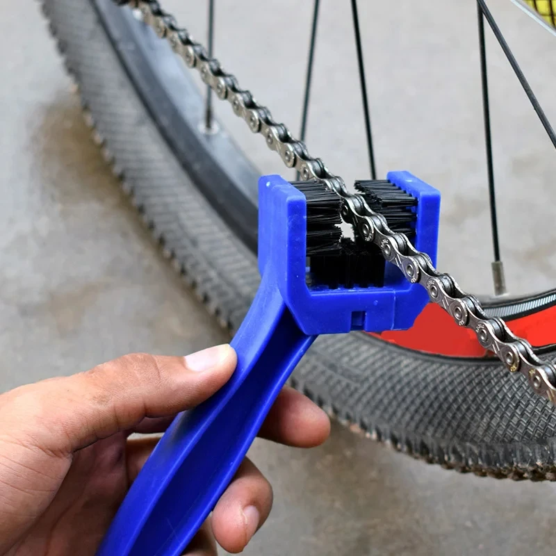 Description Picture 3 of itemNew Cycling Motorcycle Bicycle Chain Clean Brush Gear Grunge Brush Bike Moto Brush Clean Chain Cleaner Outdoor Scrubber Tool