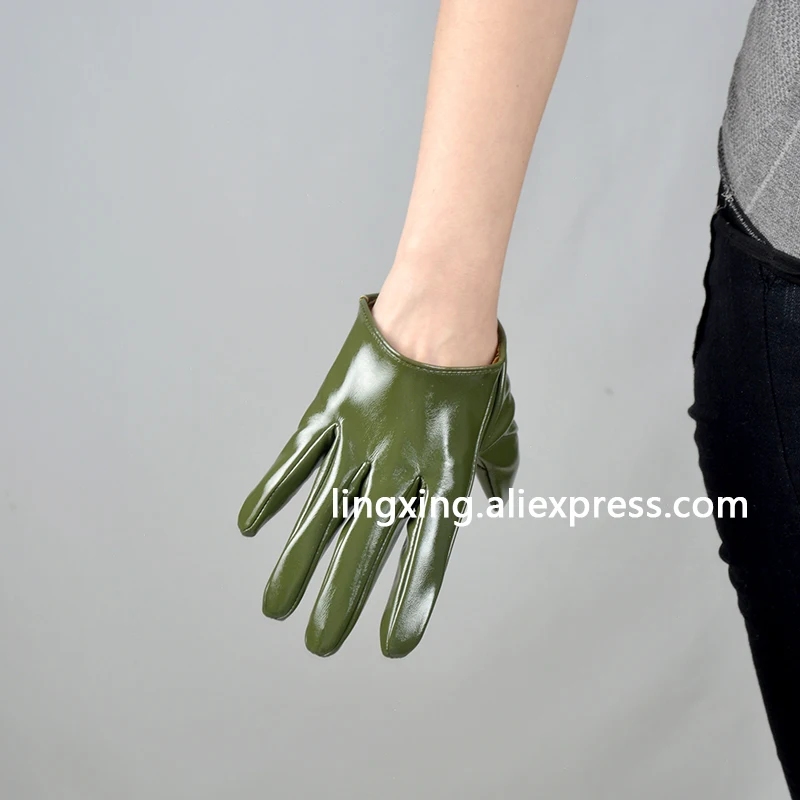 70 cm Lange Leder Handschuhe Kurze Weibliche Mode Stil Faux Pu Frauen Schwarz Glänzend Nachtclub Party Cosplay Mädchen Kinder fotografie – Detail 14