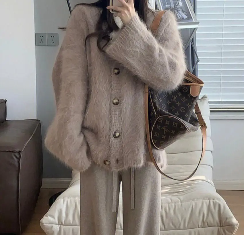 

2022 Relaxed Leisure New Wool Sweater Women's Free Shipping