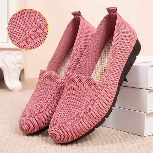 New Mesh Breathable Sneakers Women Breathable Light Slip on Flat Casual Shoes Ladies Loafers Socks Shoes Women Zapatillas Mujer 2