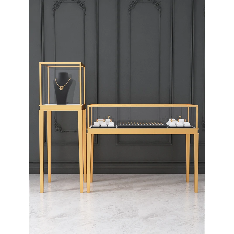 

High-end Metal_Glass Custom Jewellery Shop Showcase