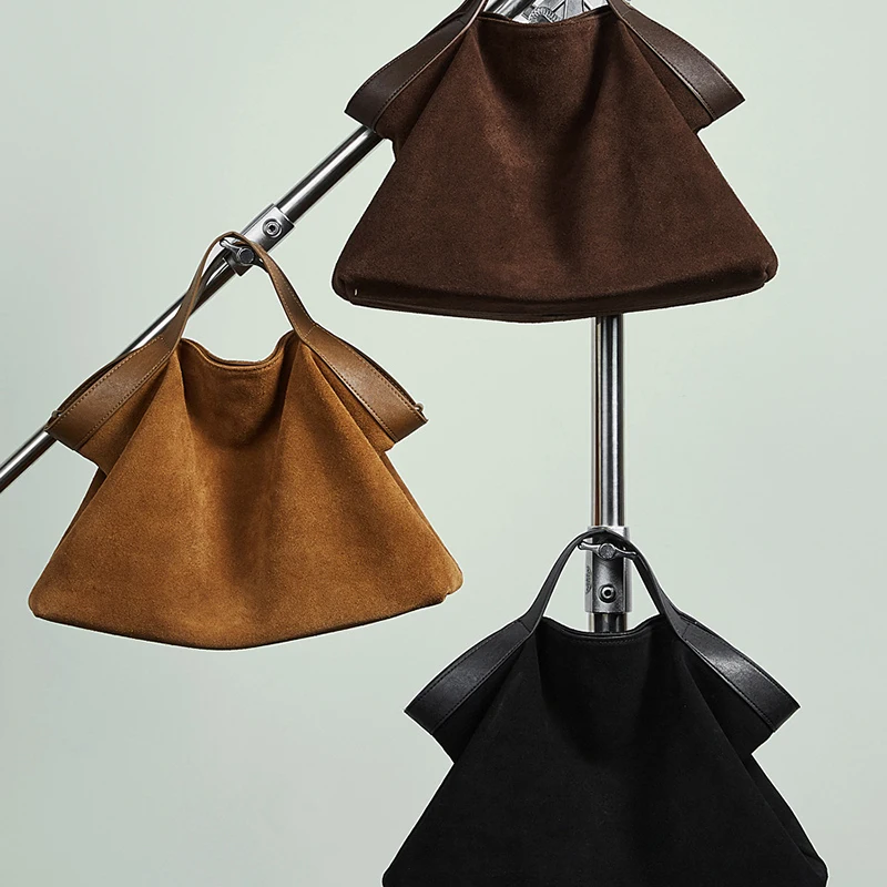 Women's Large Capacity Tote Bag 2026 New Vintage Suede Leather Spacious Crossbody Bag Commuting Versatile Trendy Premium Handbag 4