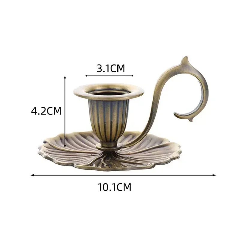 European Style Candlestick Valentines Day Handheld Candle Holders Retro Single Head Candlelight Stand Taper Holder