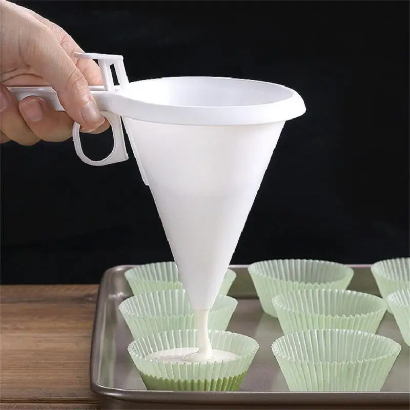 

24 Cavity Mini Muffin Silicone Mold A Handheld Cake Chocolate Baking Separatory FunnelSet Shaped Knife Engraving Tools