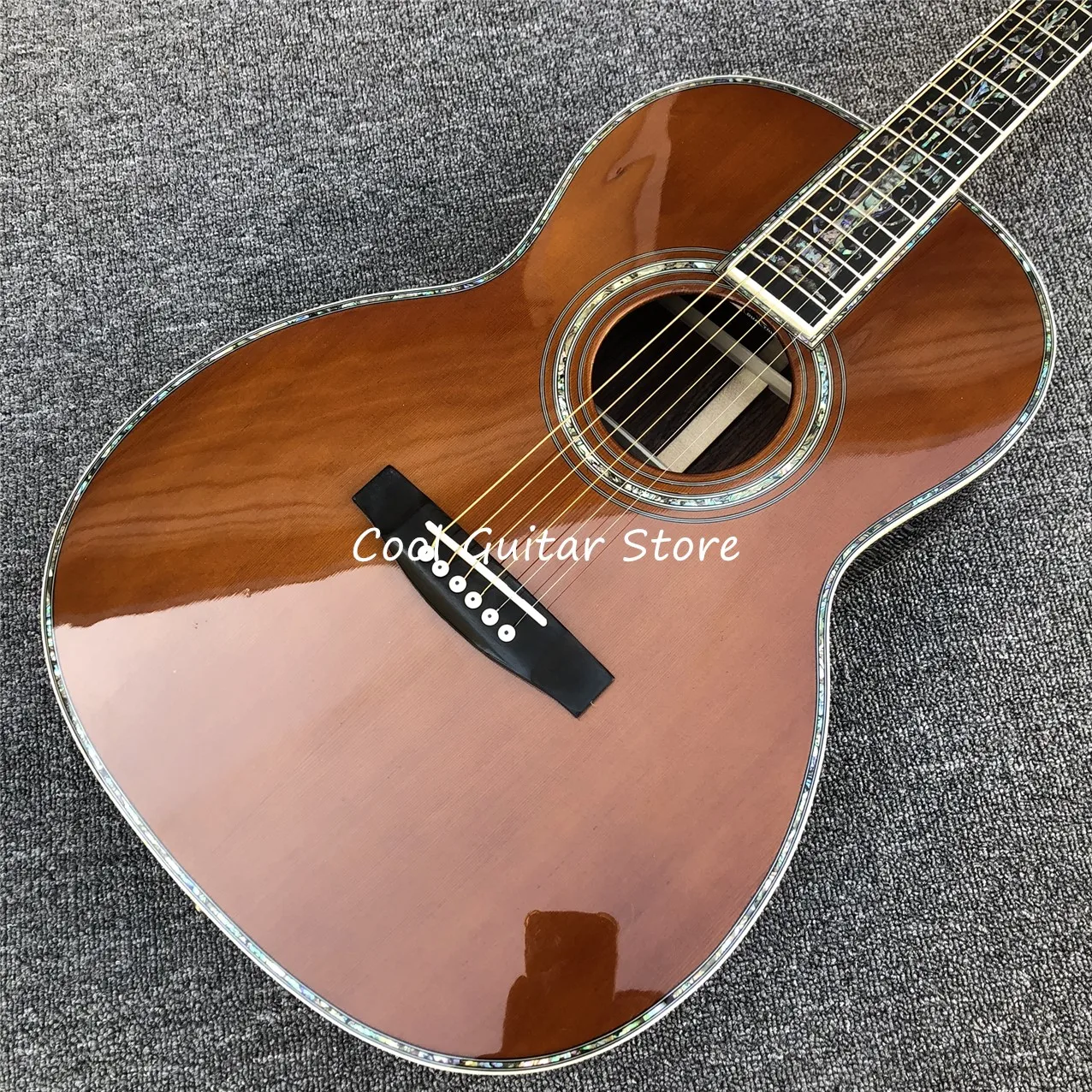 하이 퀄리티 Rickenbacker 325 일렉트릭 기타, 비브라토 시스템 브리지, 쓰리피스 픽업, 블랙 기타 10 공장 맞춤형 솔리드 시더 탑, 00045 모델, 어쿠스틱 기타, 레드 파인 100%, 전복 어쿠스틱 일렉트릭 기타, 무료 배송