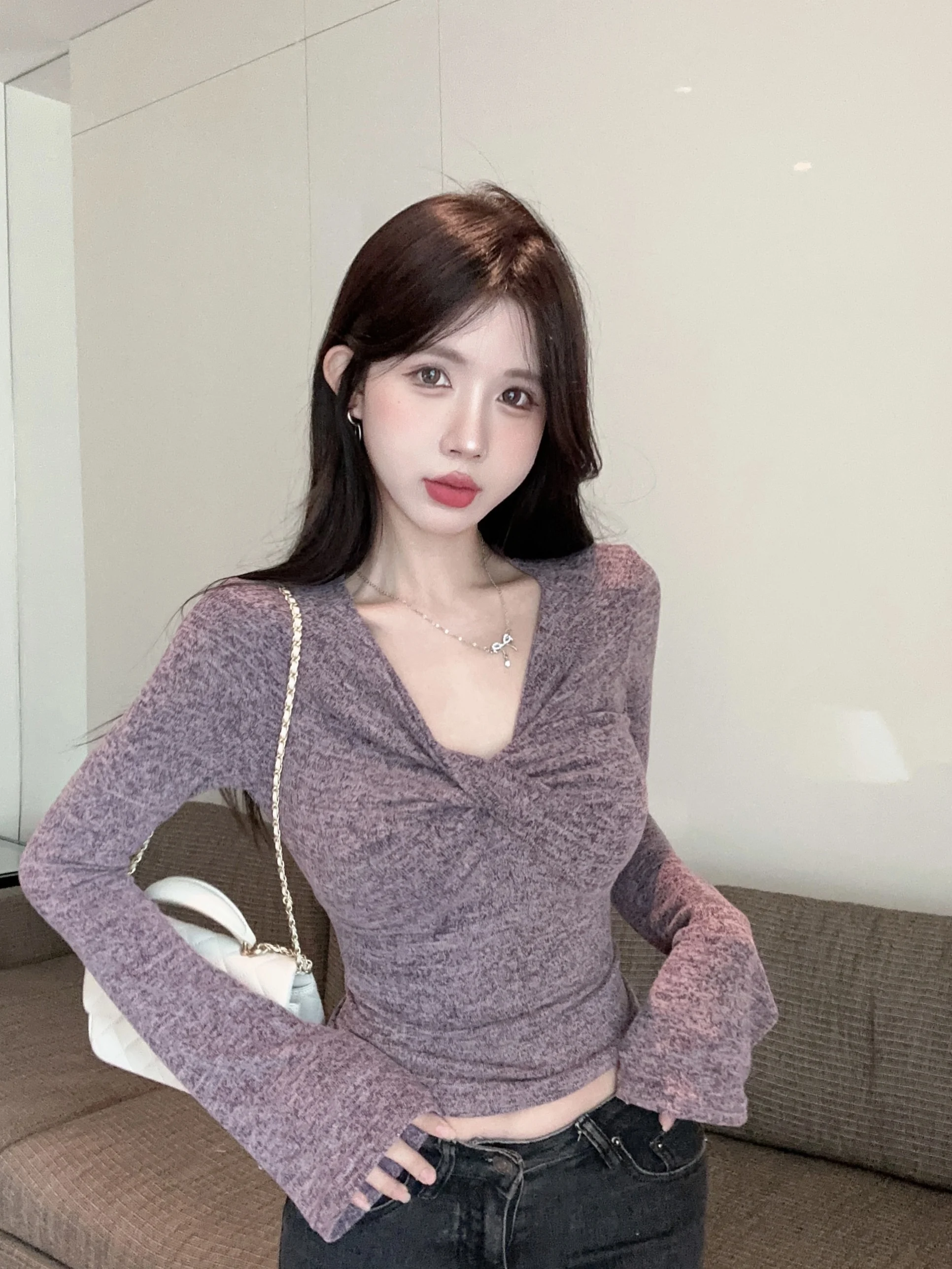 

Топ с V-образным вырезом и узлом, Осень-зима 2023, удобная женская элегантная темпераментная модная Базовая рубашка с длинными рукавами, тонкая женская рубашка Y2K Blous