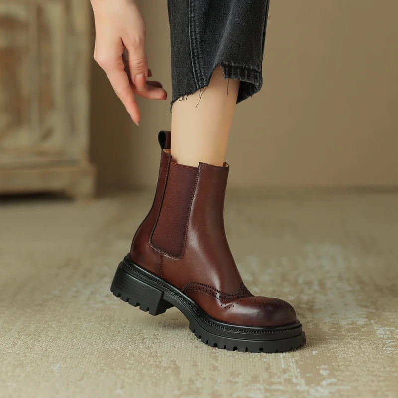 Women's New Autumn and Winter Round Toe leather cowhide laser burn hole block thick sole medium heel large Chelsea short boots