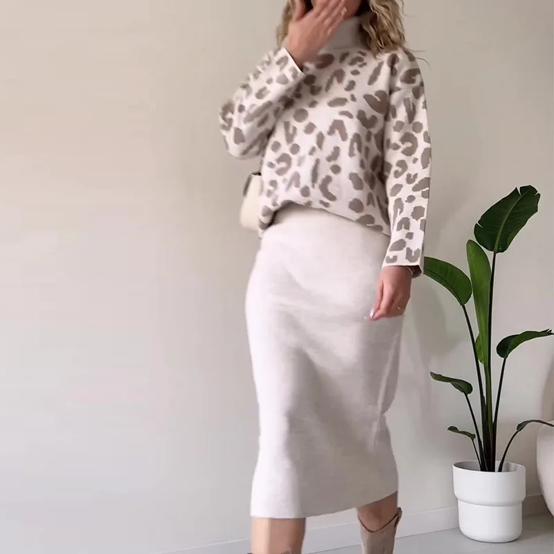 

Leopard print high neck loose and lazy shoulder top slim fit, buttocks wrapped long skirt set