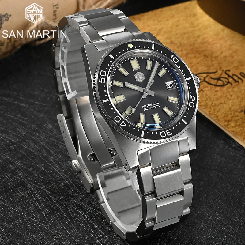 

San Martin 62Mas Luxury Men Diver Watch PT5000 Men's Automatic Mechanical Wristwatches Sapphire Crystal 20 Bar C3 Super Luminous