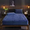 Plush Thicken Quilted Mattress Cover Warm Soft Crystal Velvet King Queen Quilted Bed Fitted Sheet Not Including Pillowcase 5