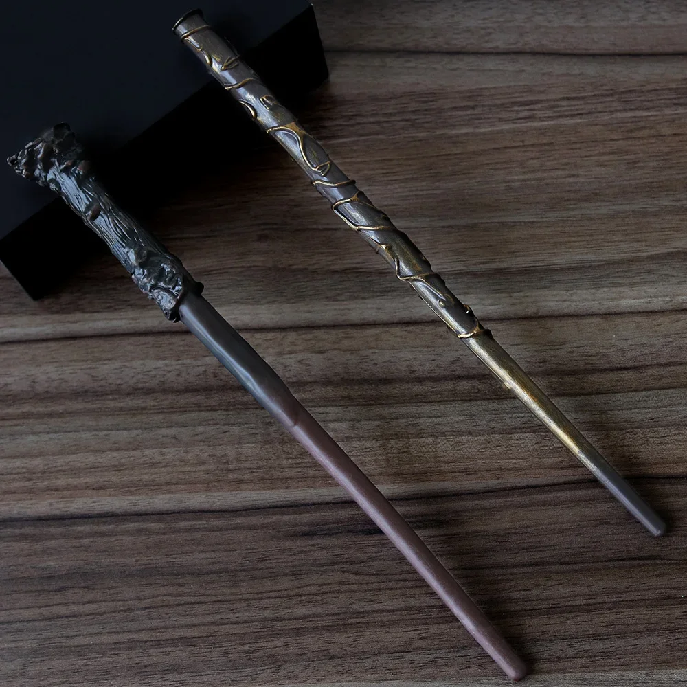 2 Stili Metal Core Magic Harried Wands Malfoy Voldmort Hermione Ron Bellatrix Mcgonagall Magical Potters Wand Box