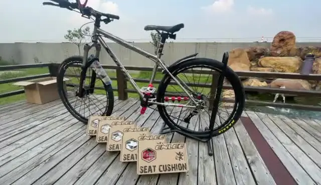 Selle de Vélo, Coussin de Siège de Vélo ENLEE, Siège de Vélo de Montagne, Coussin de Siège de Vélo Conçu pour la Précision