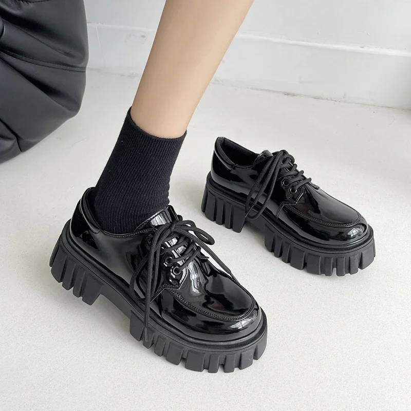 Women Oxford Shoes Patent Leather Platform Lace Up Flats