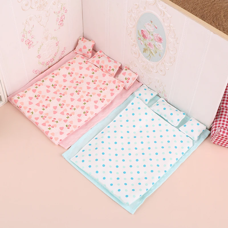 1:12 Dollhouse Miniature Four-Piece Bedding Set - Bed Sheet, Quilt, Pillow, and Quilt Cover Decor