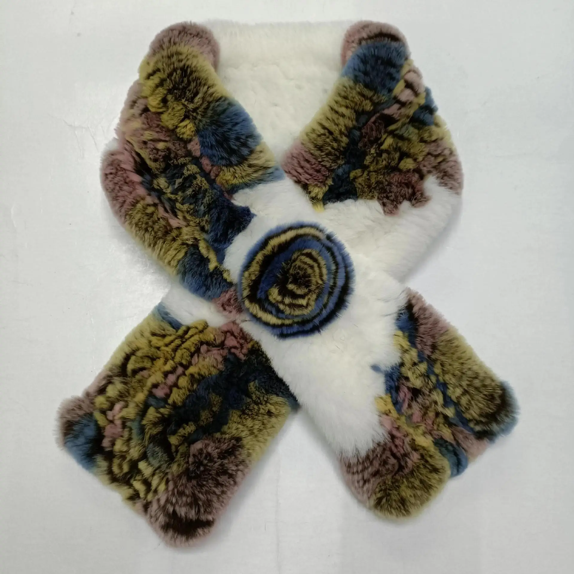 Damen verdickter echter Rex-Kaninchenfell-Halswärmer-Schal mit Blumenmuster, warme und stilvolle koreanische Version, Herbst-Winter-Modeaccessoire – Detail 26