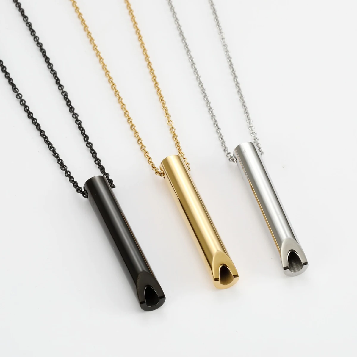 

2024 Titanium Steel Shift Breath Necklace Pressure Anxiety Fidget Blow Air Pendants Necklace For Women Men Anxiety Jewelry Gifts