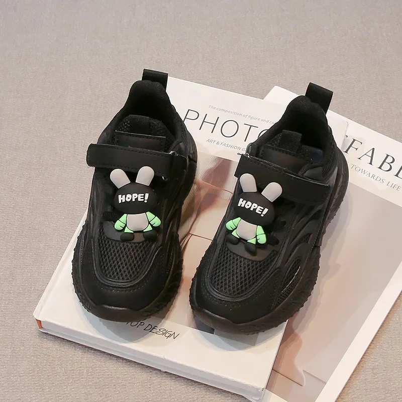 Scarpe da ginnastica per bambini Scarpe da corsa per ragazzi nere a prova di sporco Suola morbida spessa 2025 Nuove scarpe sportive per bambini Mesh traspirante Simpatico coniglio - immagine 2