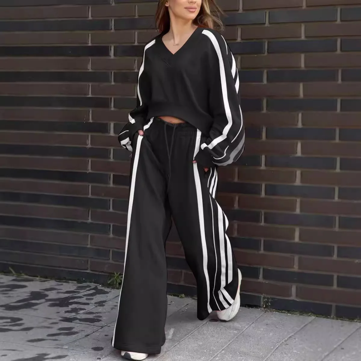 Womens Printed Contrasting Tops And Pant Suits