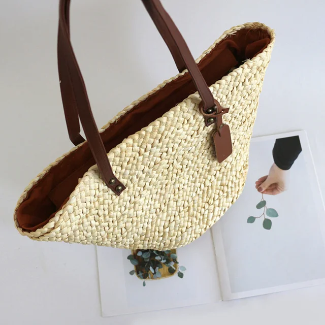 Womens Fashion Straw Woven Shoulder Bag: A Pastoral Fresh Style