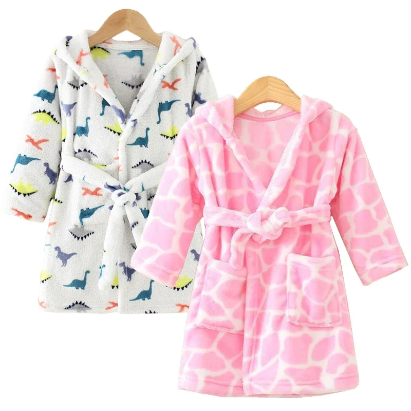 

Spring Kids Hooded Bathrobe Flannel Girls Boys Pajamas Clothes Autumn Baby Girls Robes Winter Sleepwear Bathrobe Child Clothing