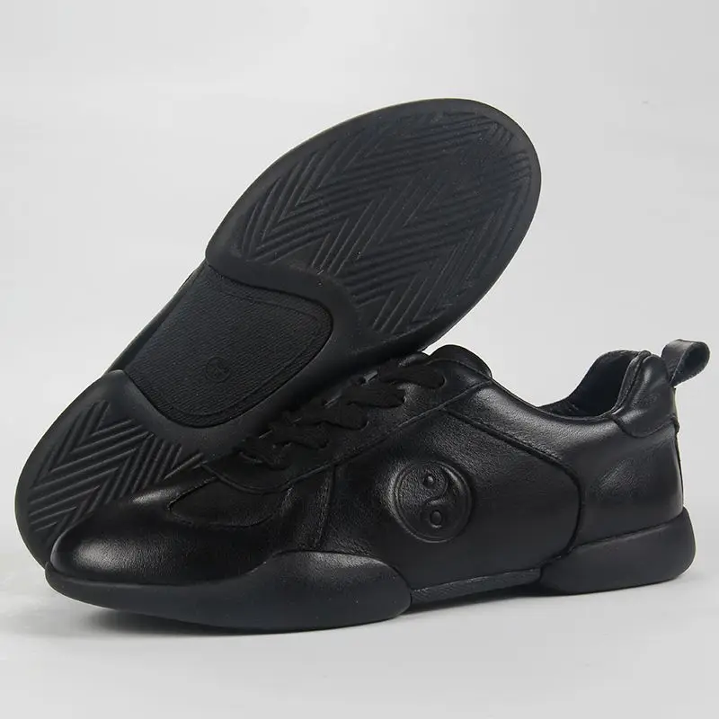 Thickened Cowhide Martial Arts Shoes Non-slip Beef Tendon Sole Training Sports Shoes Professional Men's and Women's Tai Chi Shoe