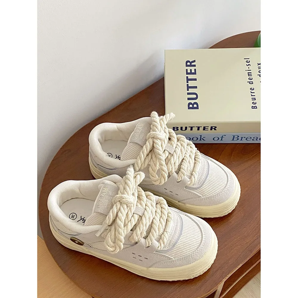 Thick Soled Leather Top Quality Women Shoes 2024 Instagram Trendy Fashion Soft Soled Women Casual Shoes Sports Shoes 24-152