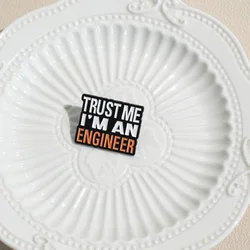 Значок в подарок инженеру