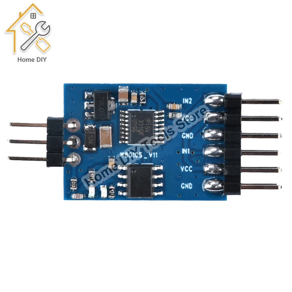 Module de commutation vidéo 3 canaux pour drone FPV fixé sur un châssis de drone avec caméras connectées.
