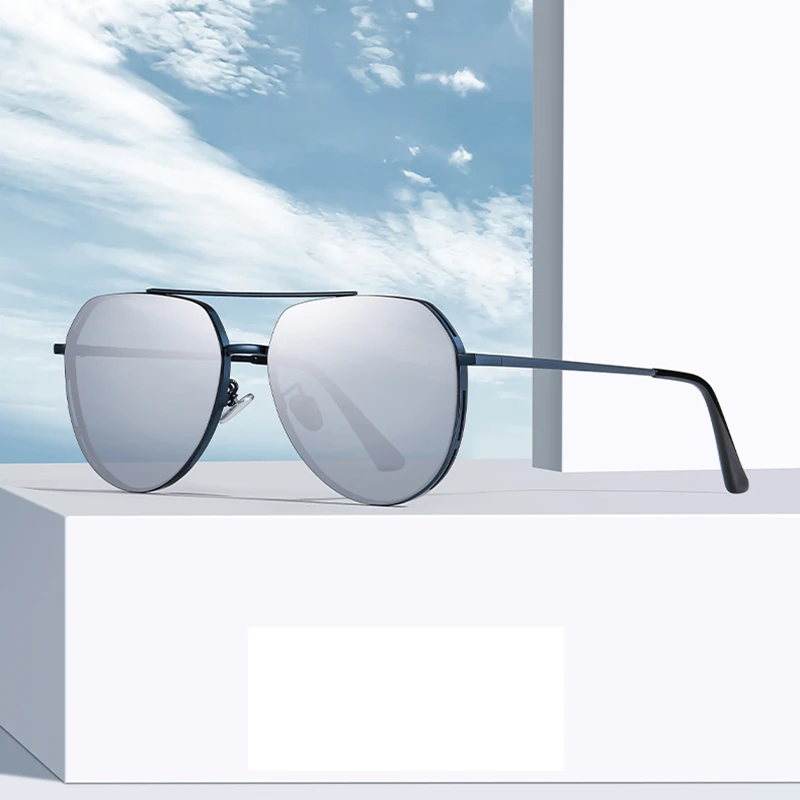 

Sunglasses for Men Vintage Polarized Lens UV400 Luxury Crystal Women Designer Fashion Sun Glasses For Female 8517