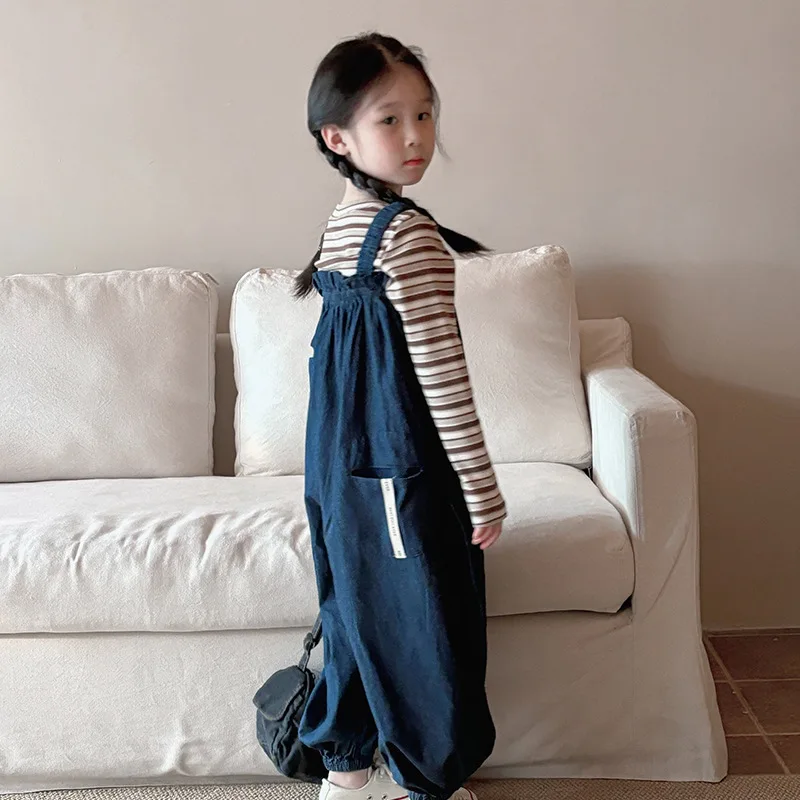 

Весна-Осень 2024 модный и популярный детский Новый Универсальный Прочный и грязный джинсовый комбинезон средней длины