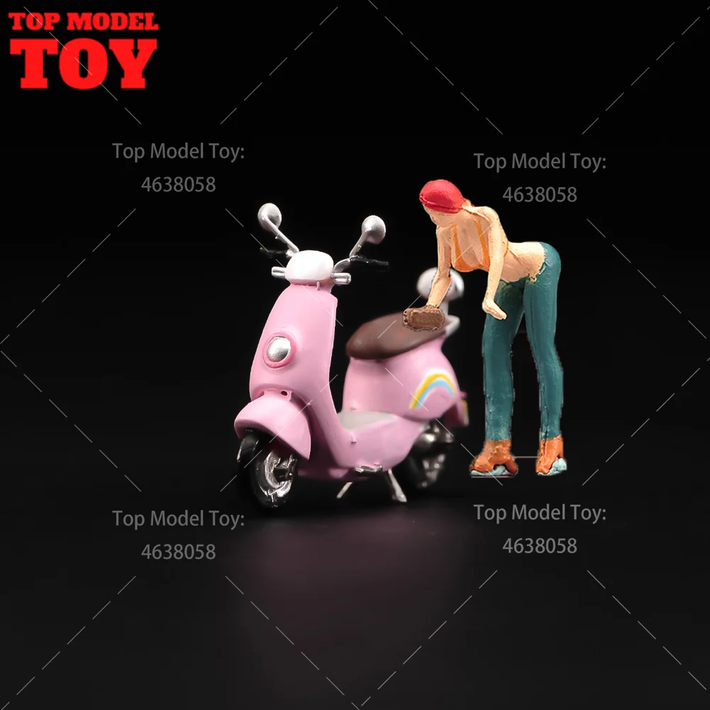 

Painted Miniatures 1/64 Car Washing Cleaning Girl Scene Props Figures Model For Electric Vehicle Toy Gifts