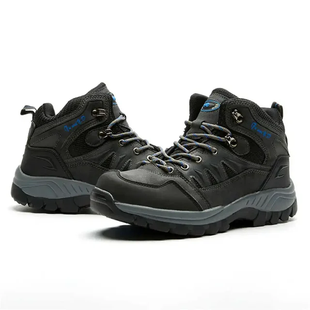 모험과 스타일이 어우러진 짧은 배럴 그레이 산악 등반화