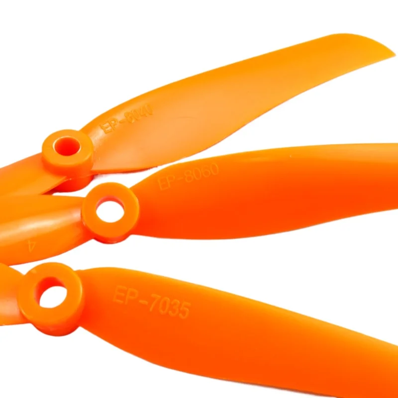 Lot de 5 hélices multicolores pour avion RC, prêtes à l'emploi.