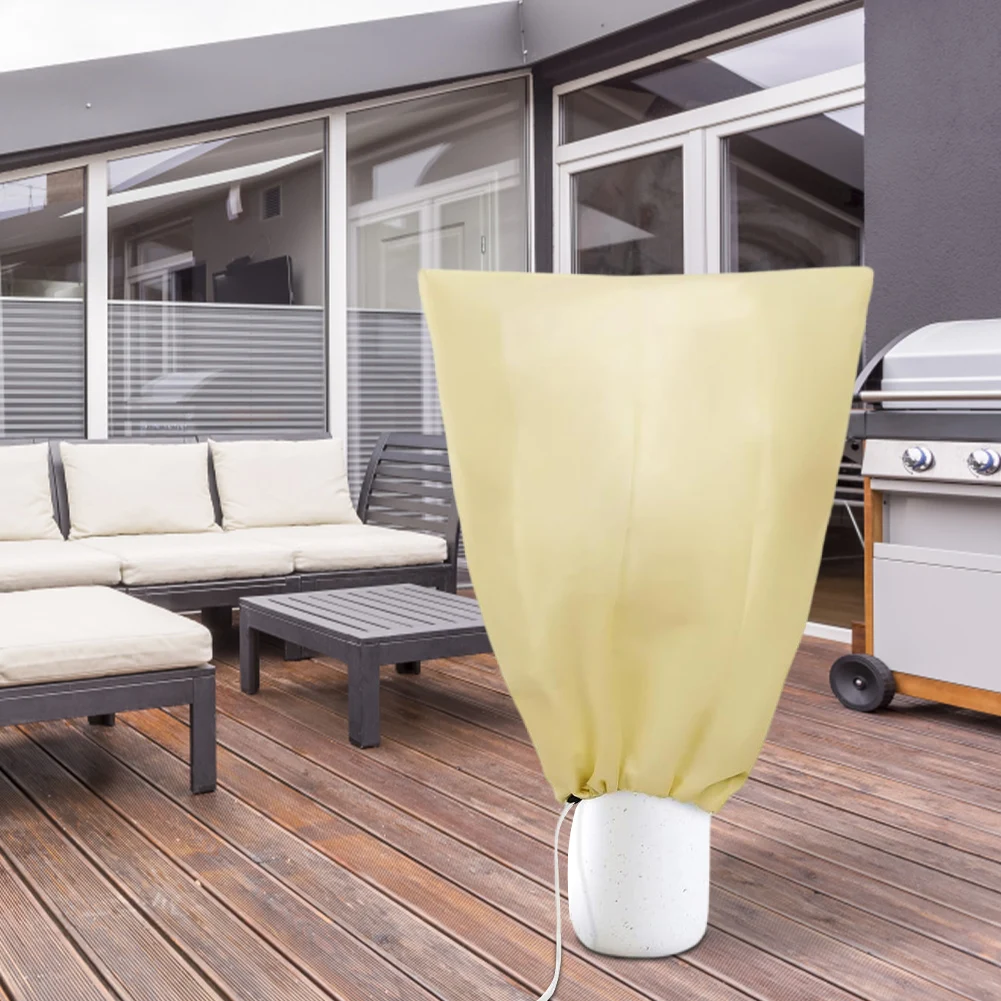 Frost Cold Protection Plant Protection Bag with Zip Drawstring Winter Plant Protection Cover for Trees Palm Trees Balcony Plants