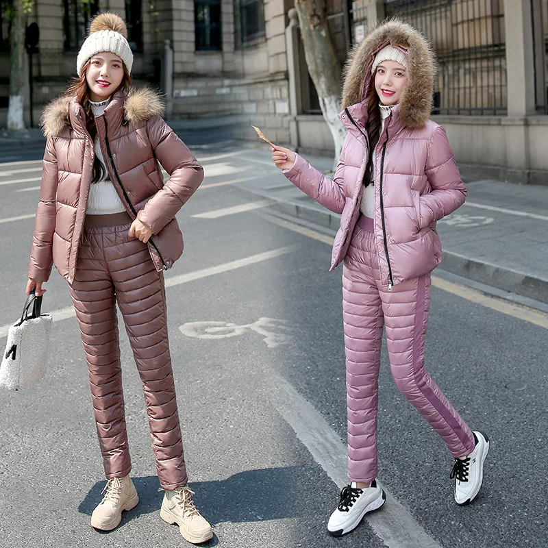 conjunto-de-dos-piezas-de-algodon-brillante-para-mujer-chaqueta-ajustada-con-cuello-de-piel-grande-pantalones-de-algodon-calidos-invierno-2024