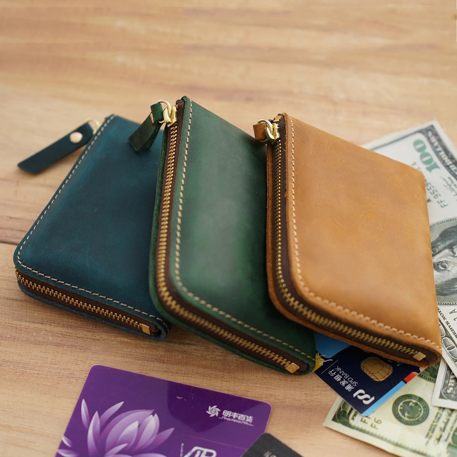 Men's Handmade Vintage Crazy Horse Leather Wallet, Compact Zippered Top-Grain Cowhide Card Holder with Multi-Slots
