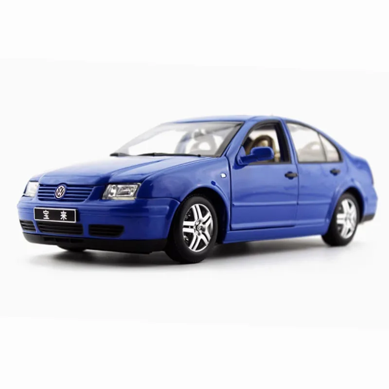 1/18 フォルクスワーゲン ボーラ Original 1:18 scale VW BORA 2004 Alloy Car Model Adult