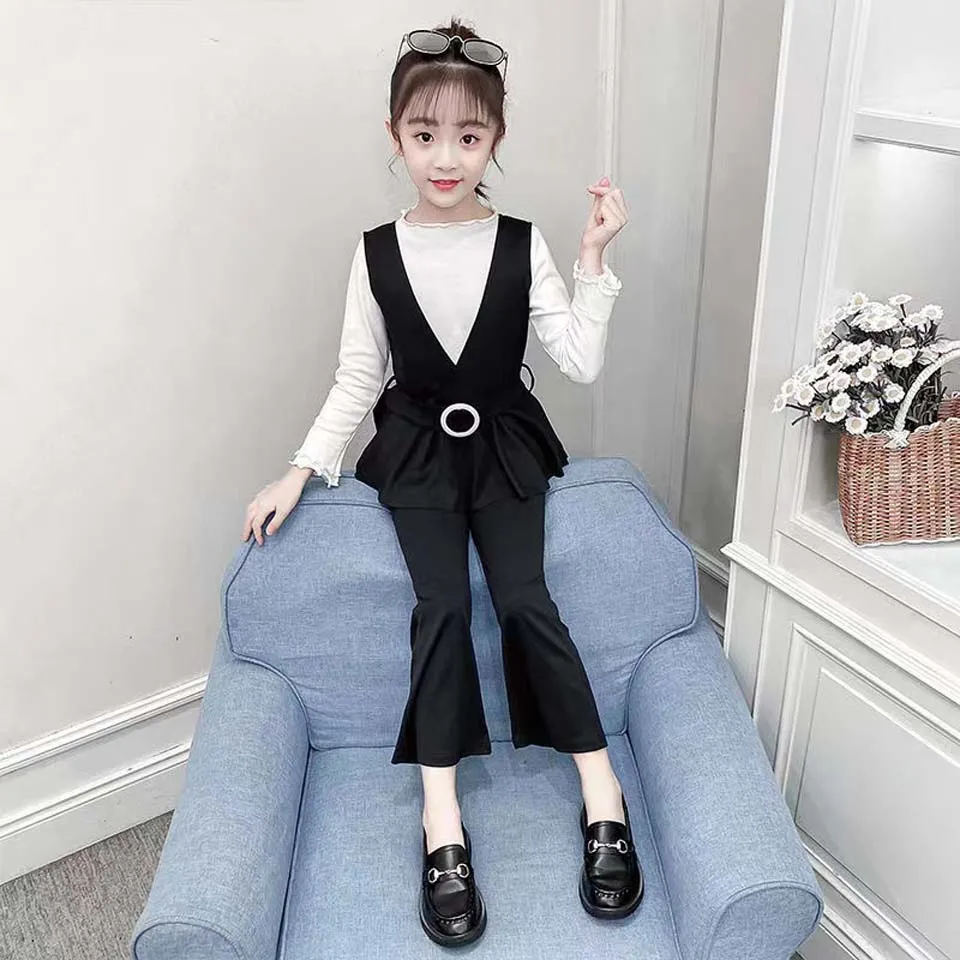 H.kidz Fashion - 3pcs Louis Vuitton girls set outfit available for  immediate delivery/pick up . Age➡️3-8yrs . Price➡️6500 . Brand➡️Turkey  Nation wide delivery 🌏🚚 . . . . . To order kindly
