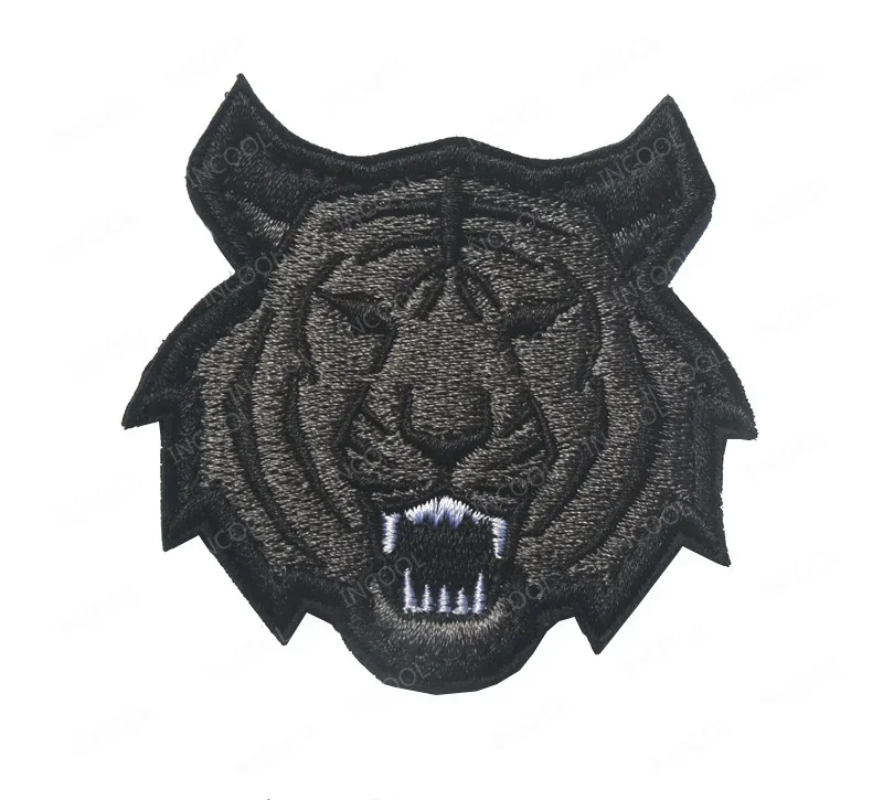 Lot De 2 Patches Militaires Tactiques - Ours Et Requin, Avec Bracelet Et Insigne - Neufs