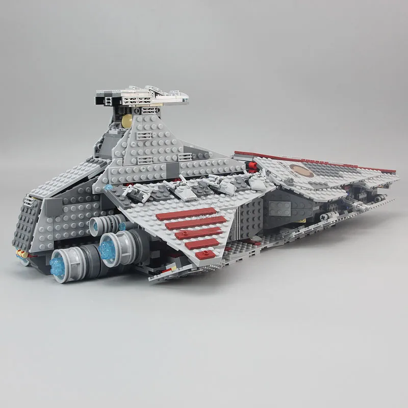 Star Venator Set Republic Ship Attack Cruiser Model Bricks Compatible 8039 MOC Spaceship Toys for Kids 05042 81044 180013 19077 4