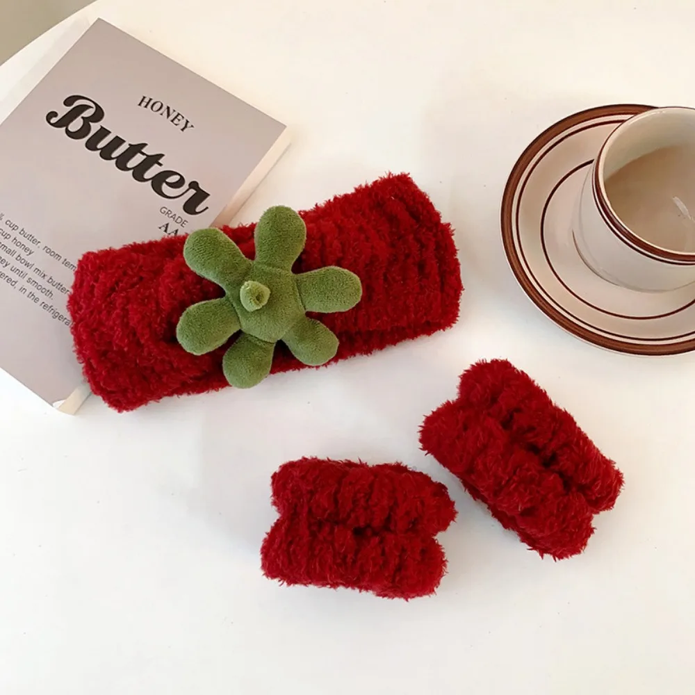 Strawberry Leaves Wash Face Headbands Sweatband Coral Fleece Wide Edge Hair Hoop Spa Bathroom Accessories Water Absorption