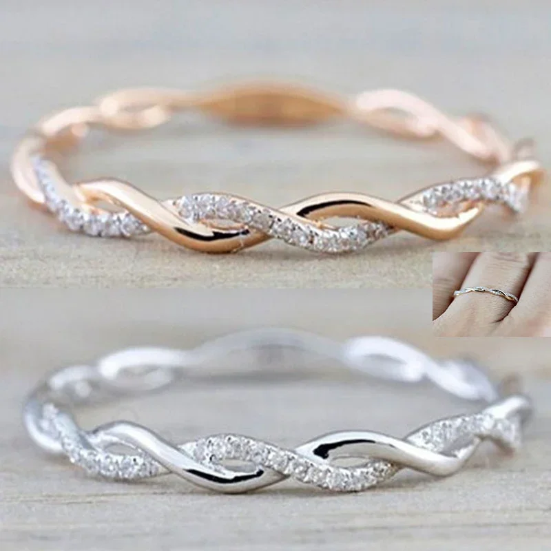 King Twist Ring Delysia