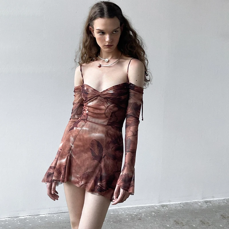 

Women Off Shoulder Bodycon Mini Dress Flared Sleeve Vintage Printed Y2k Dress Sweetheart Neck Mini Dress Party Clubwear